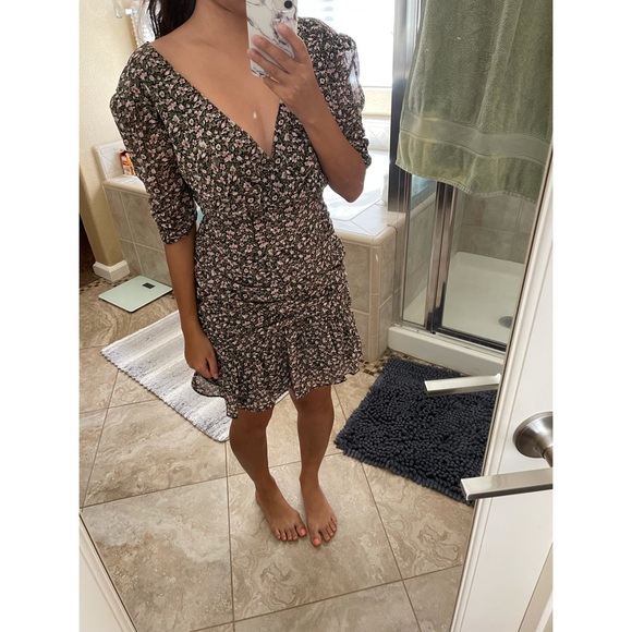 ASTR the Label Fiona Floral Dress 🌸 - Picture 3 of 8